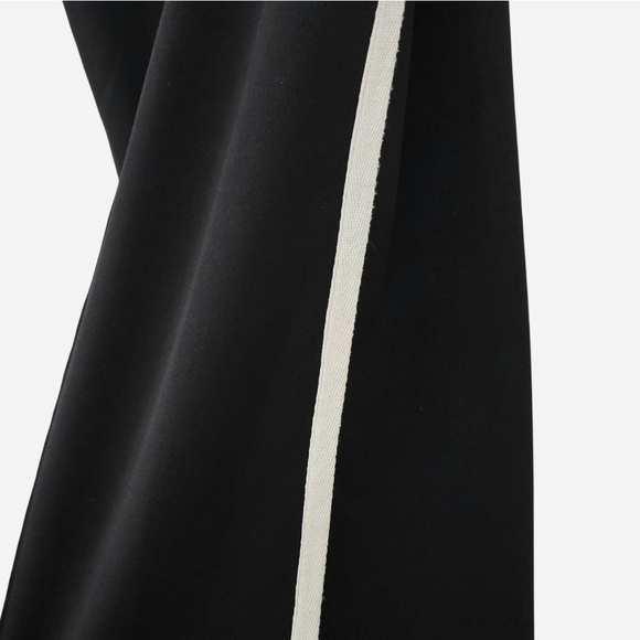 Elie Tahari Wide Leg Black And White Stripe Pintuck Pull On Trouser Pants, XL - Picture 4 of 9